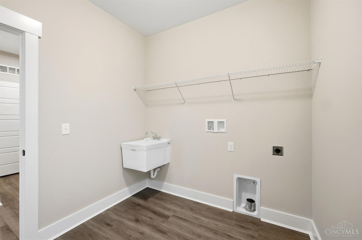 511 Shawn Drive Property Photo 28