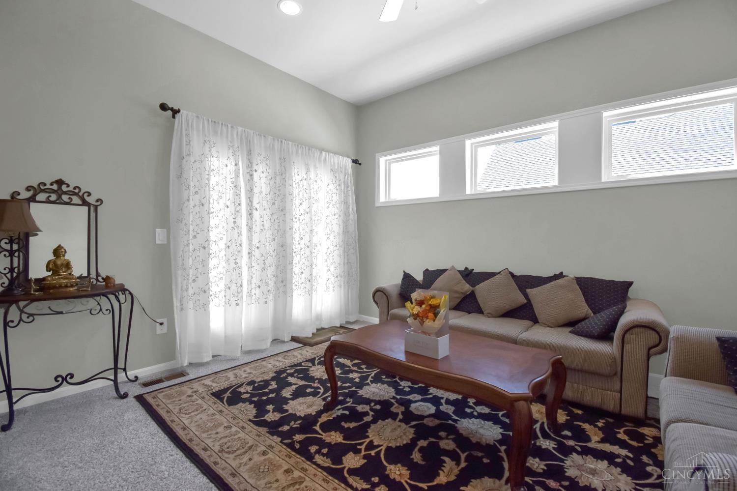 8905 Suncrest Lane Property Photo 3