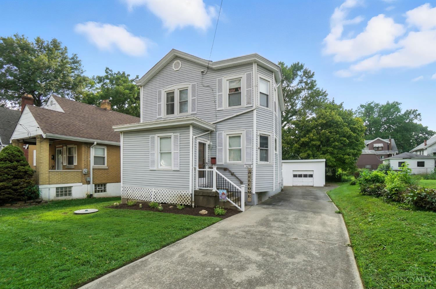 3699 Lovell Avenue Property Photo 1