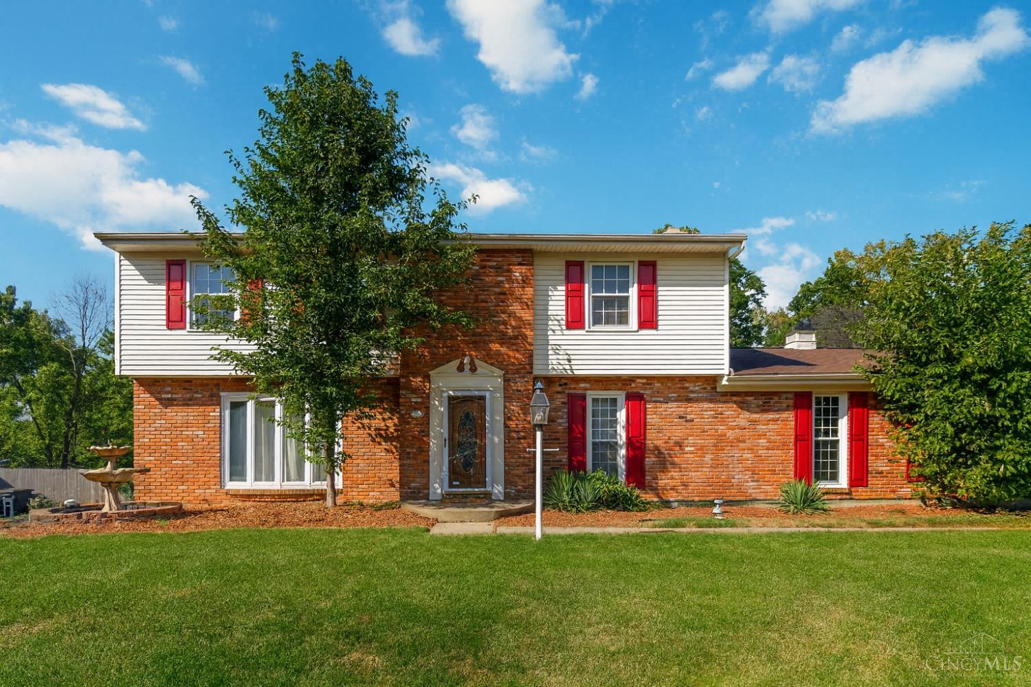 5591 Williamsburg Way Property Photo 1