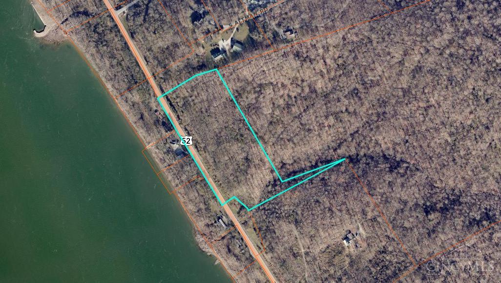 8 Us Rt 52 Property Photo 1