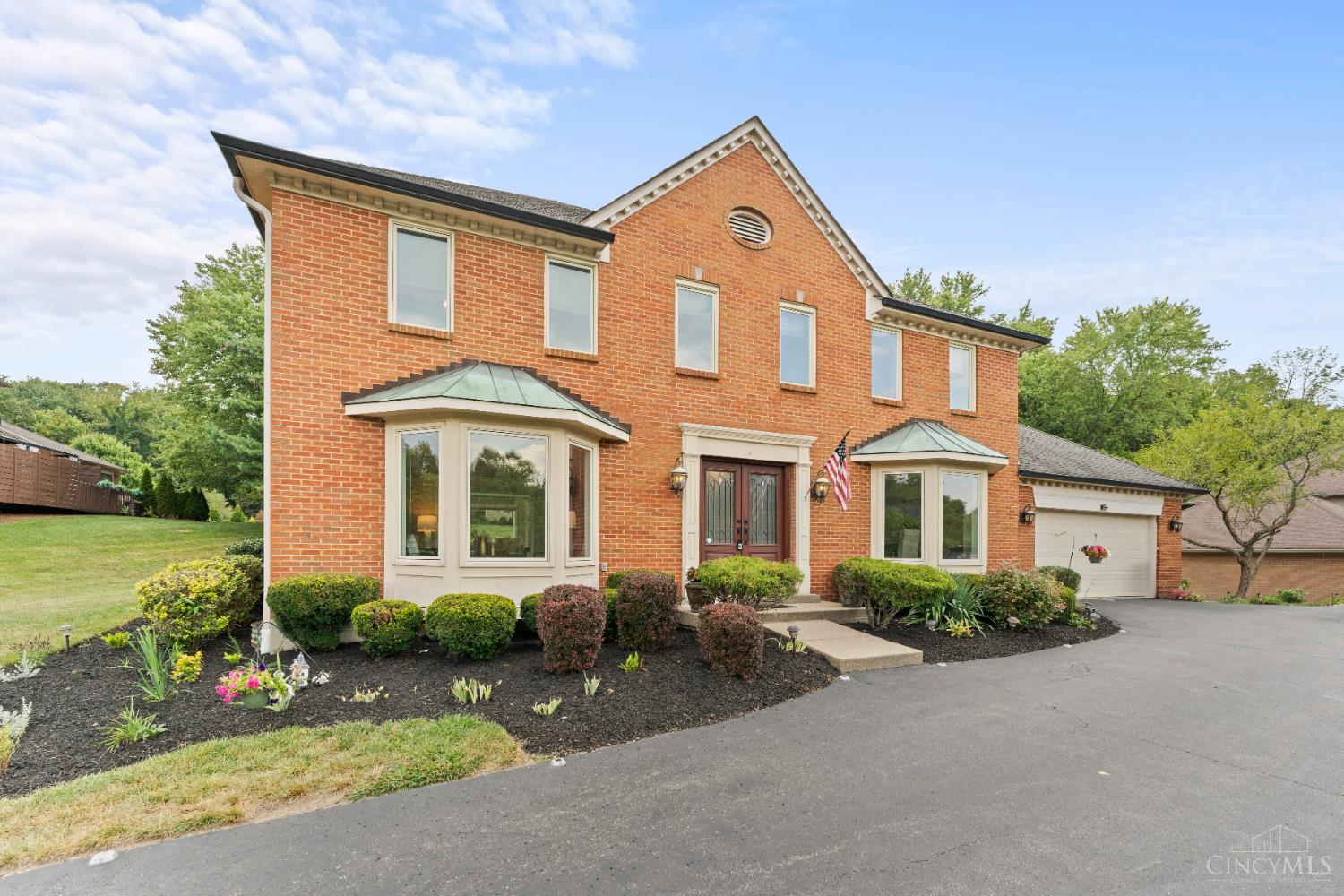 845 Eaglesknoll Court Property Photo 1