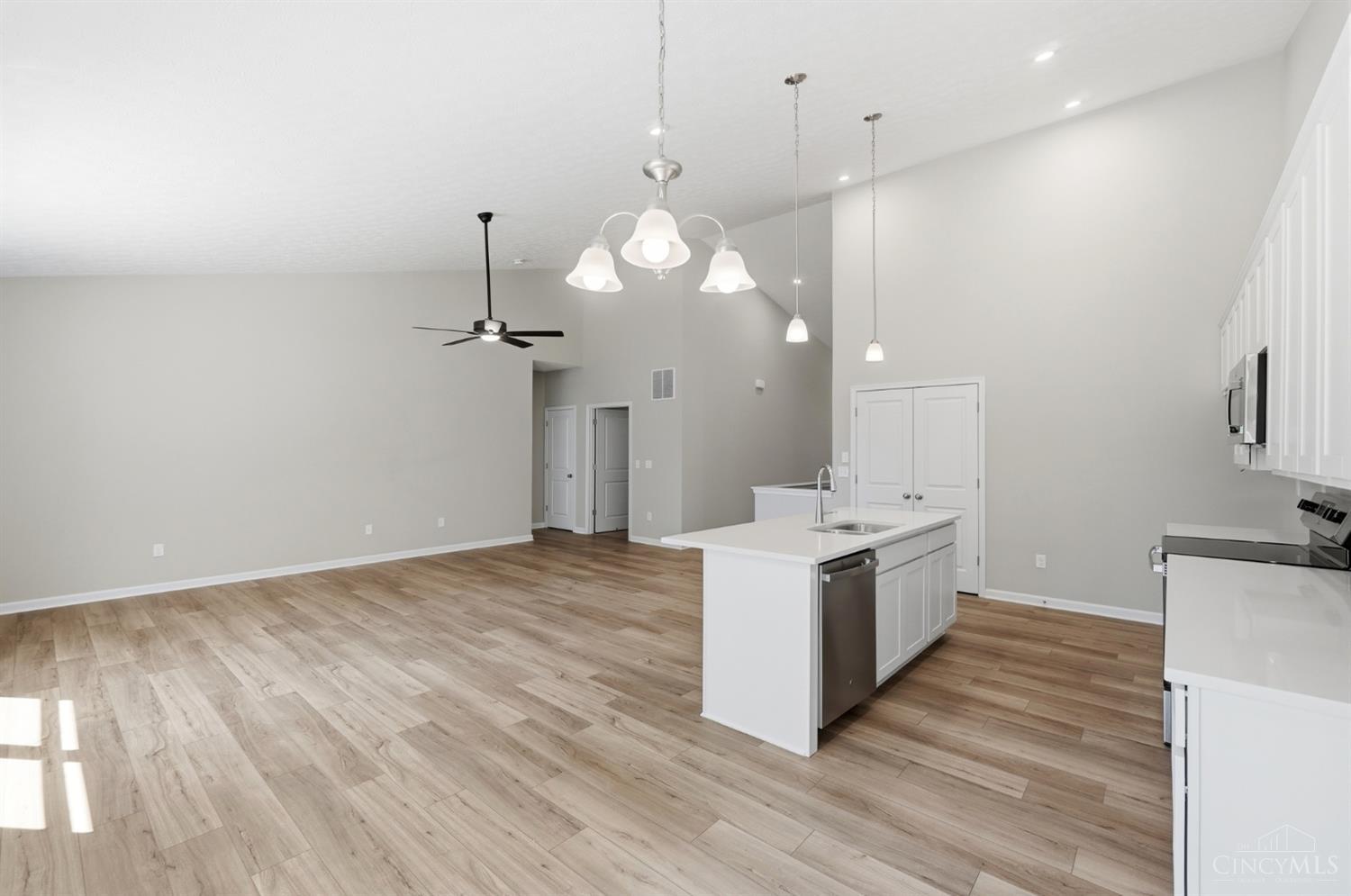 1255 Eagle Boulevard Property Photo 15