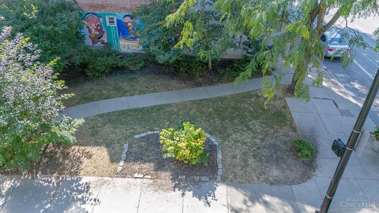 1330 Race Street Property Photo 3