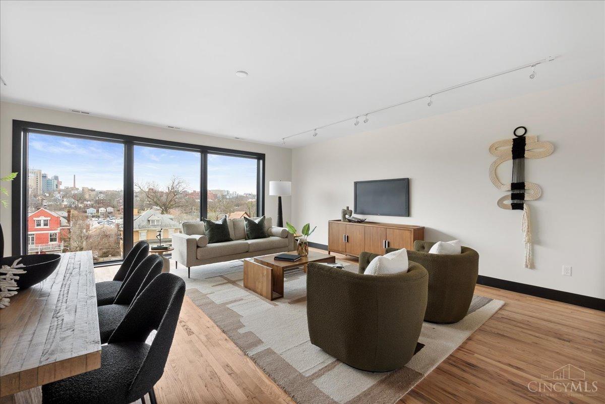 3531 Eden Avenue Property Photo 7