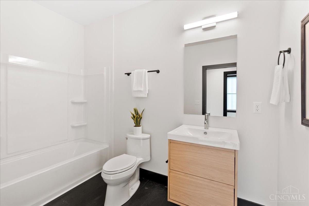 3531 Eden Avenue Property Photo 33