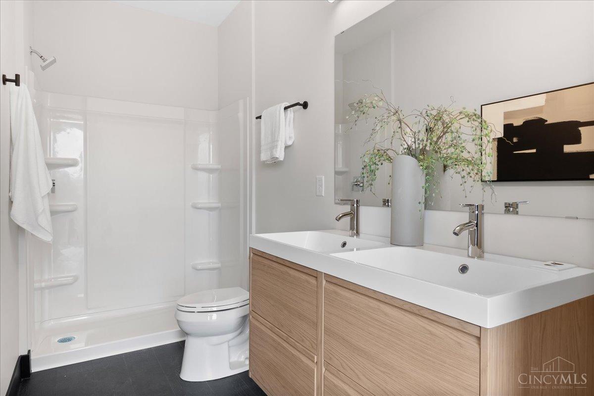 3549 Eden Avenue Property Photo 15