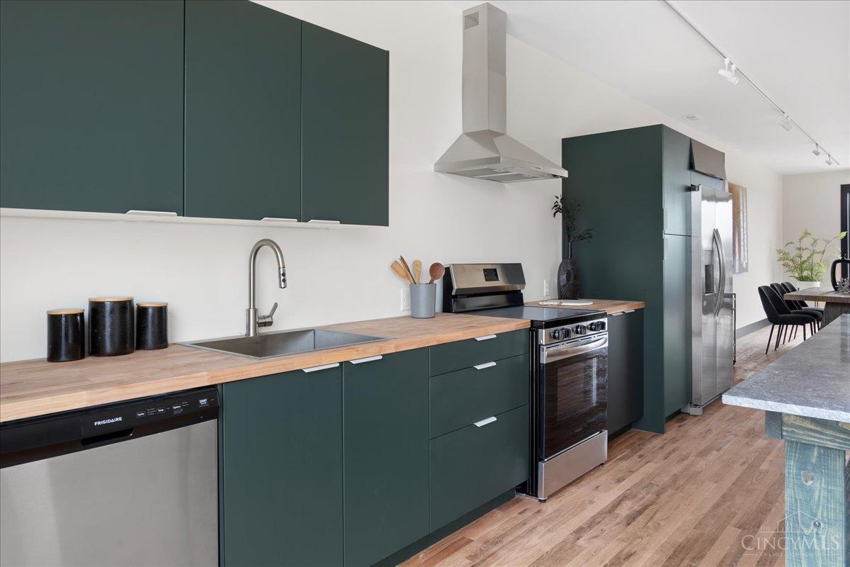 3549 Eden Avenue Property Photo 28