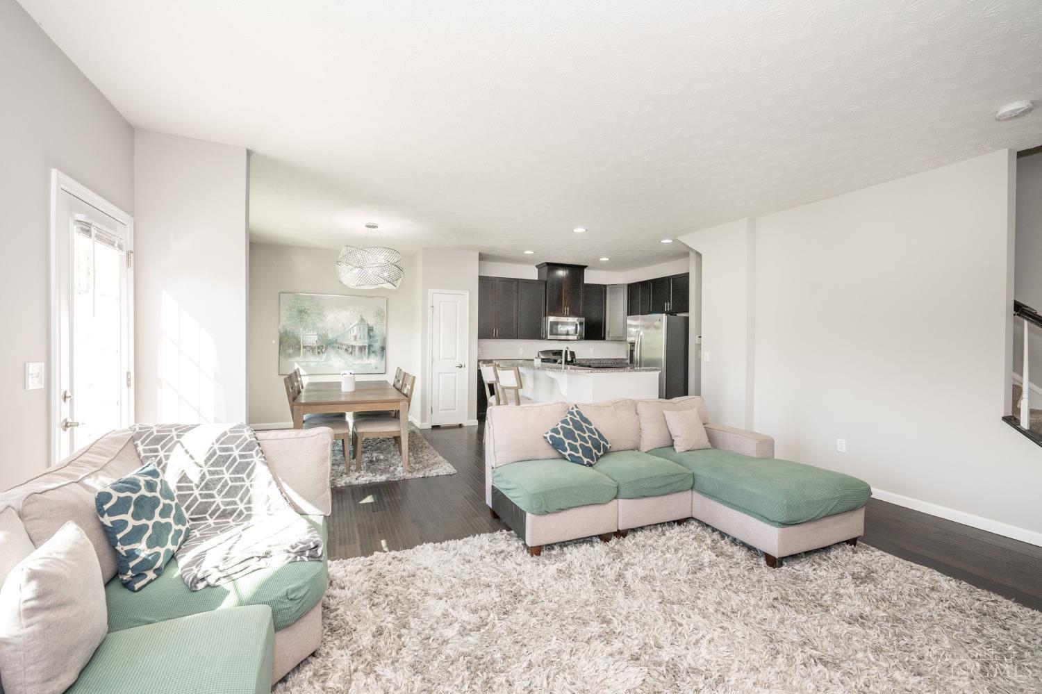 3333 Crescent Falls Way Property Photo 9