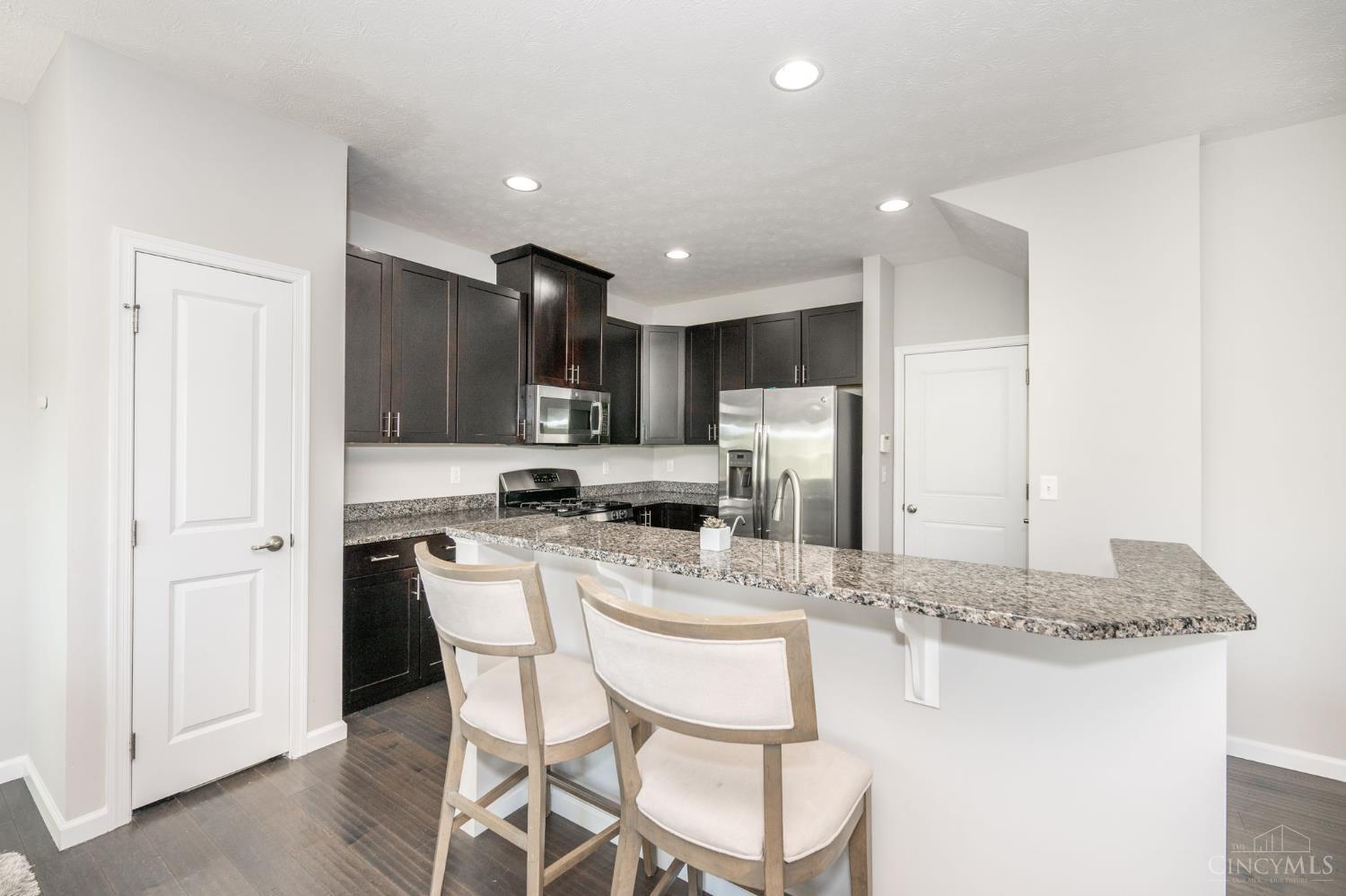 3333 Crescent Falls Way Property Photo 15