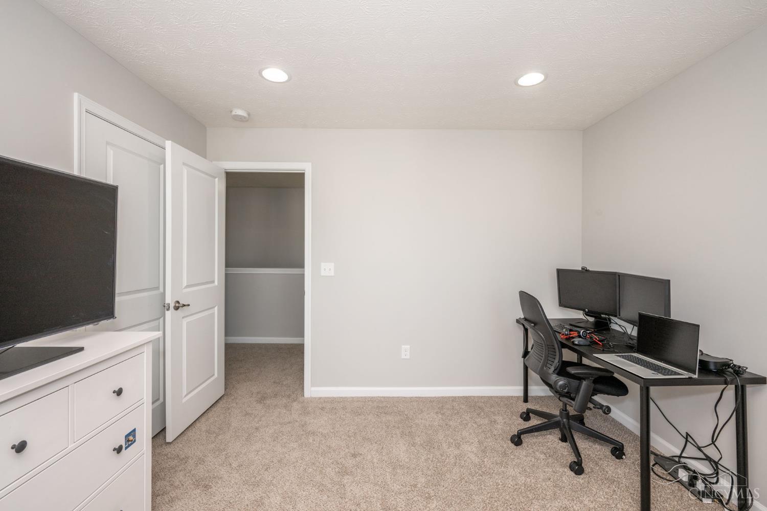 3333 Crescent Falls Way Property Photo 22