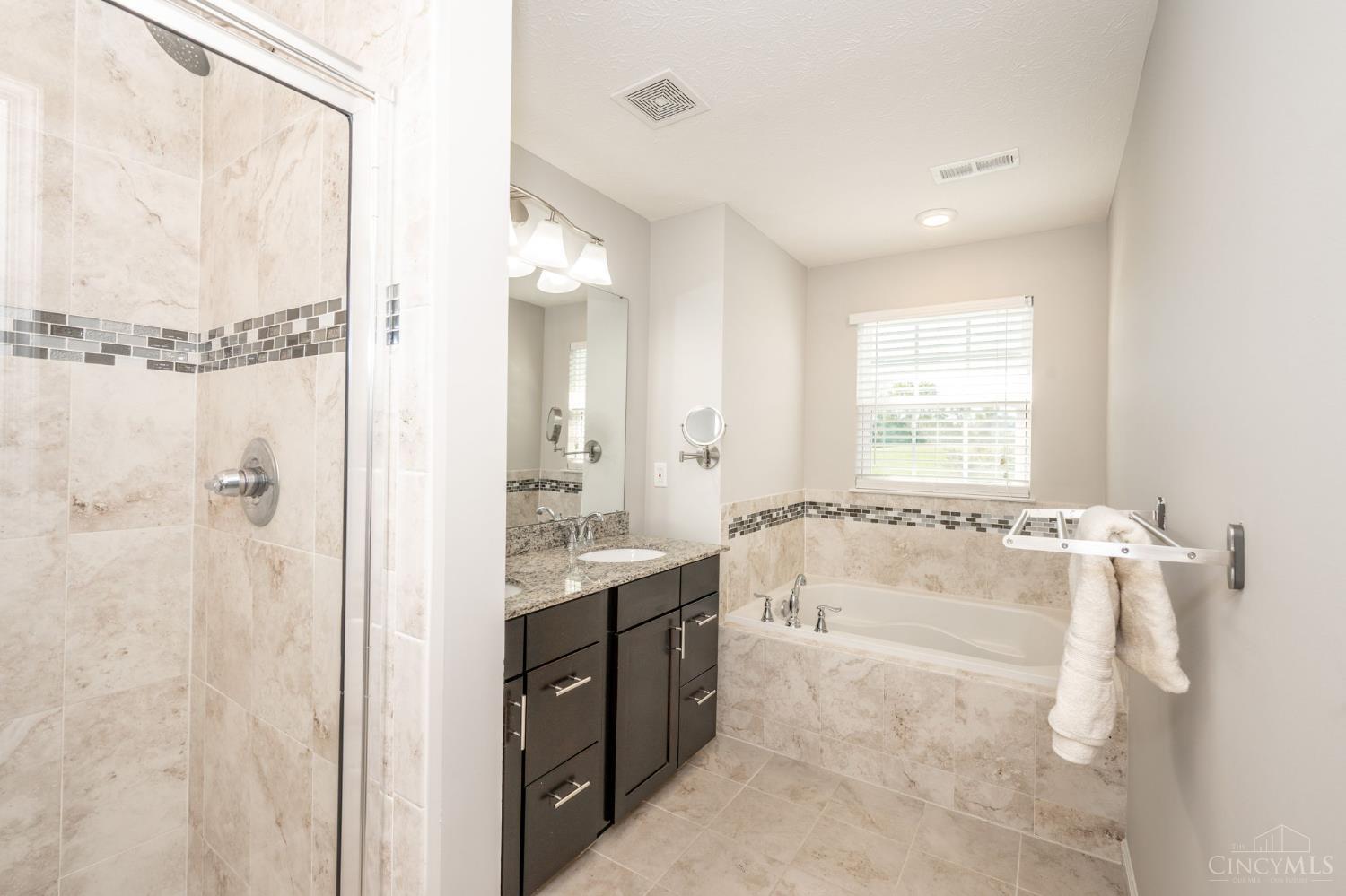 3333 Crescent Falls Way Property Photo 28