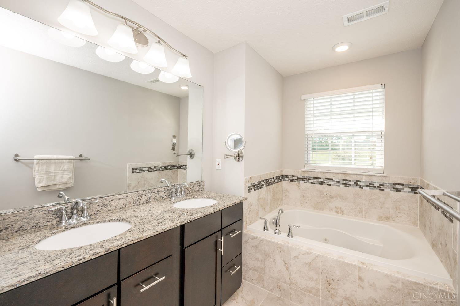 3333 Crescent Falls Way Property Photo 29