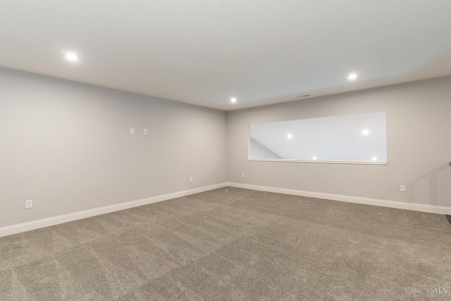 3269 Thoroughbred Drive Property Photo 26