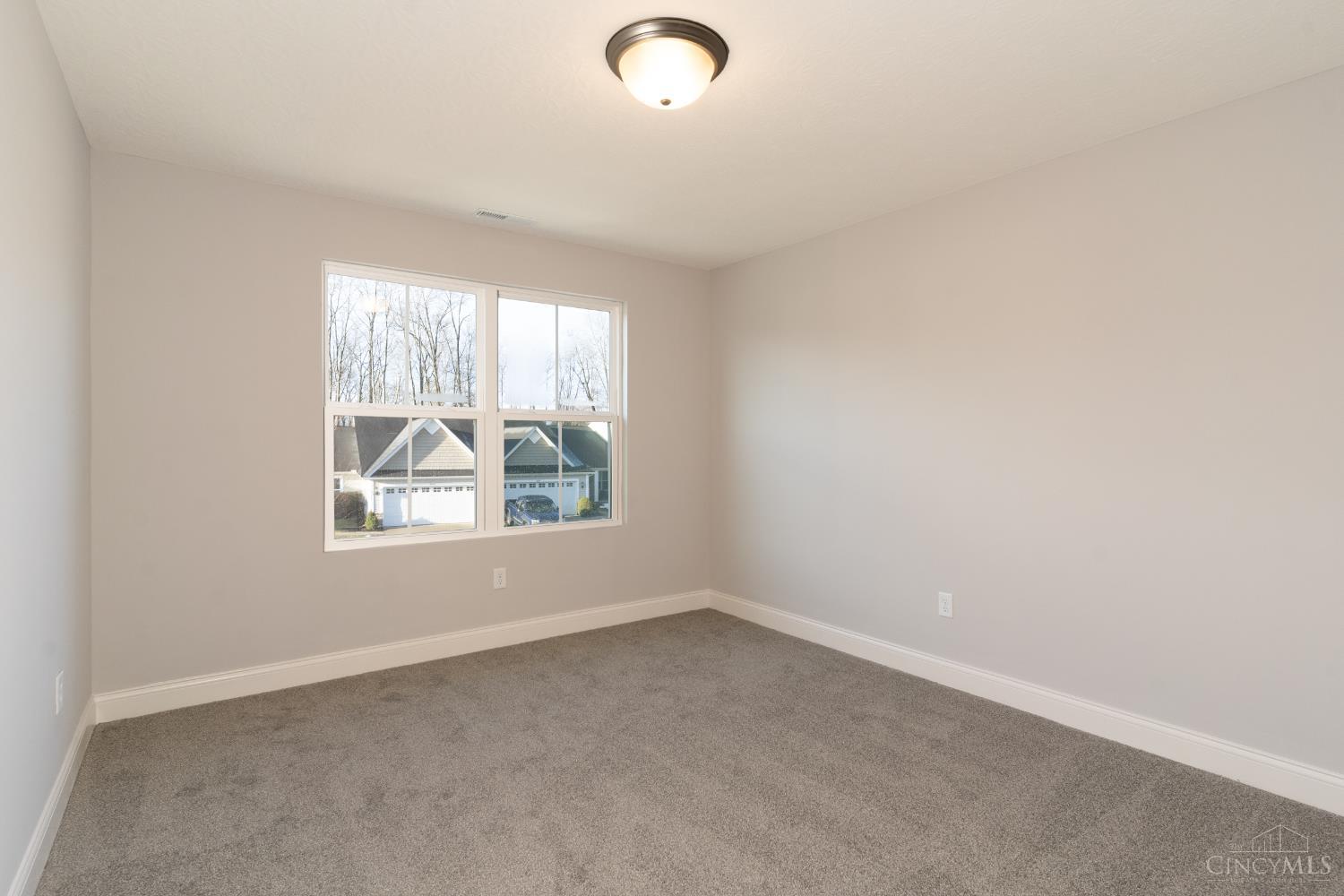 3269 Thoroughbred Drive Property Photo 27