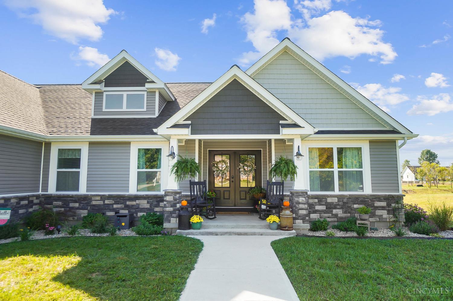 108 Brookshire Way Property Photo 4