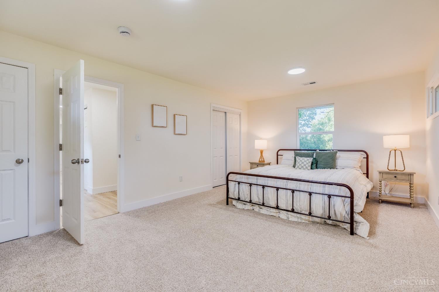 3345 River Road Property Photo 8