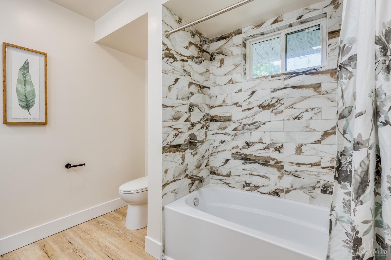 3345 River Road Property Photo 12