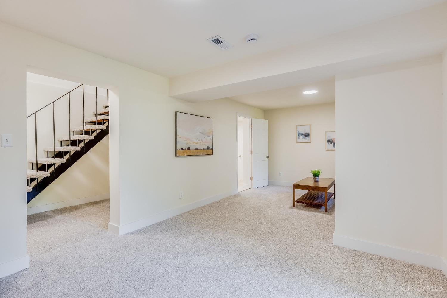 3345 River Road Property Photo 14