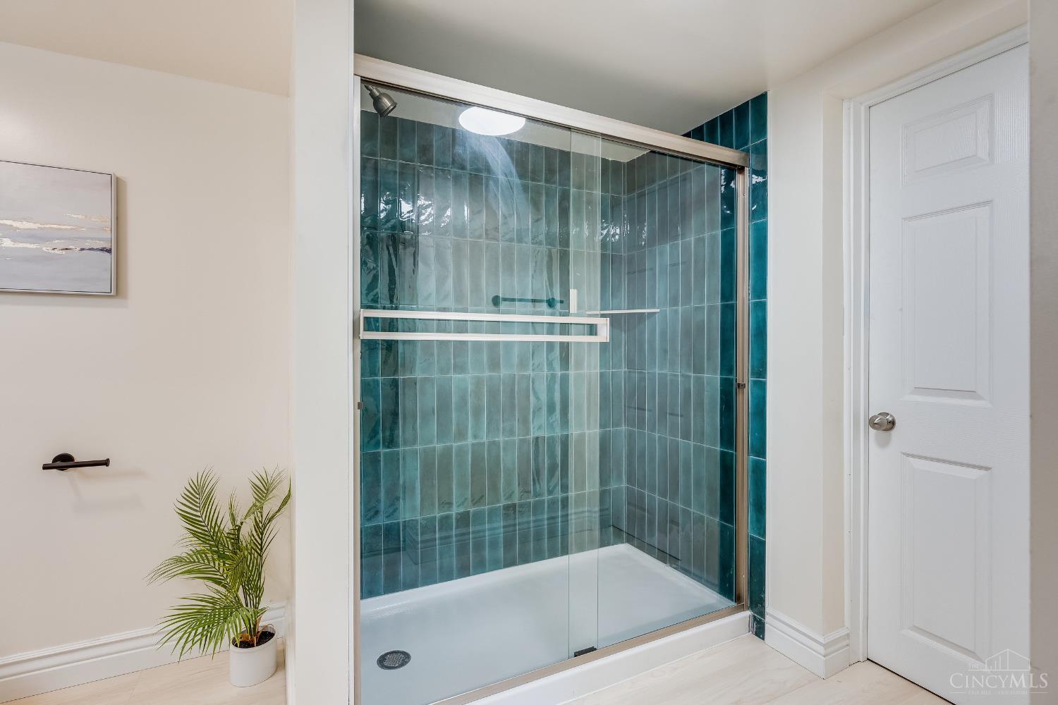 3345 River Road Property Photo 16