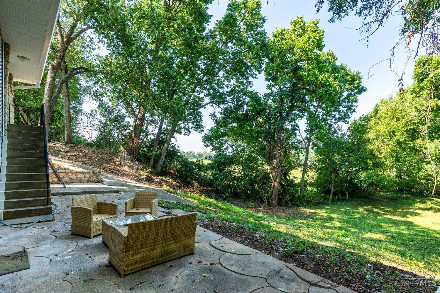 3345 River Road Property Photo 20