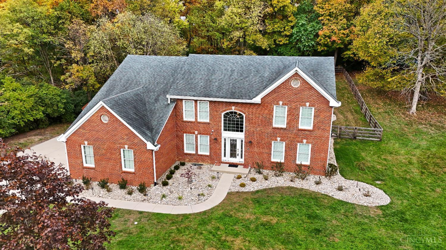 2558 Apple Ridge Lane Property Photo 3