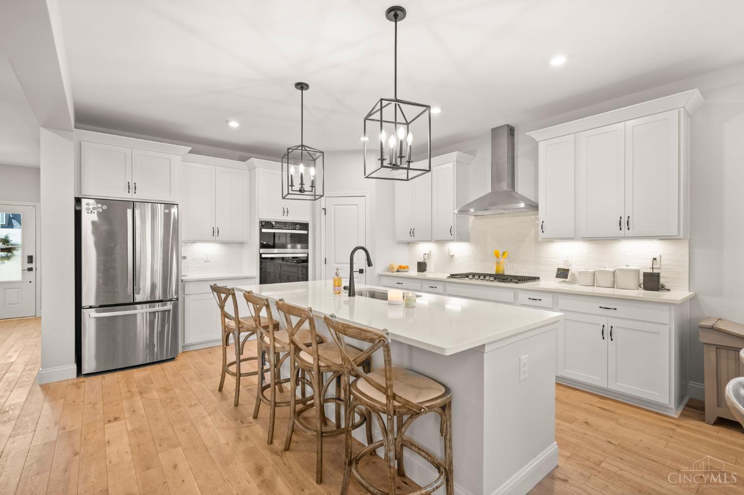 5289 Brougham Lane Property Photo 6