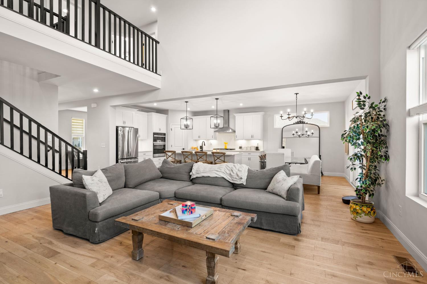 5289 Brougham Lane Property Photo 10