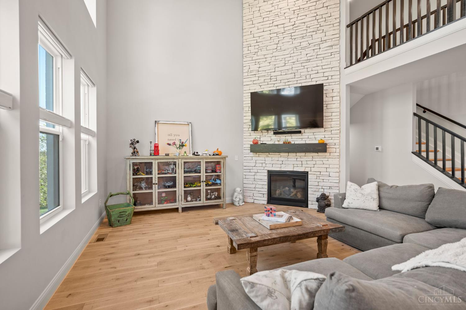 5289 Brougham Lane Property Photo 11