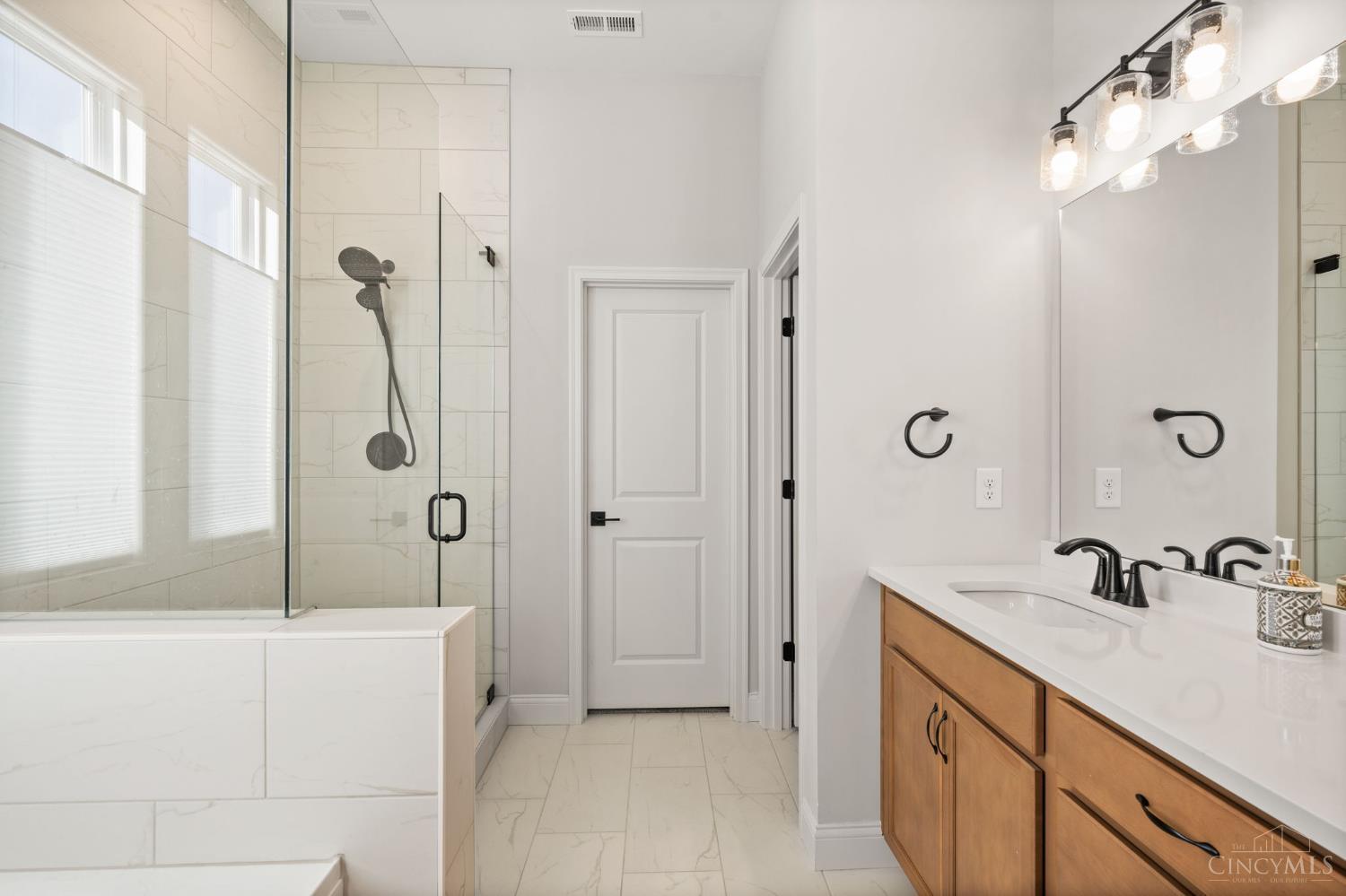 5289 Brougham Lane Property Photo 17