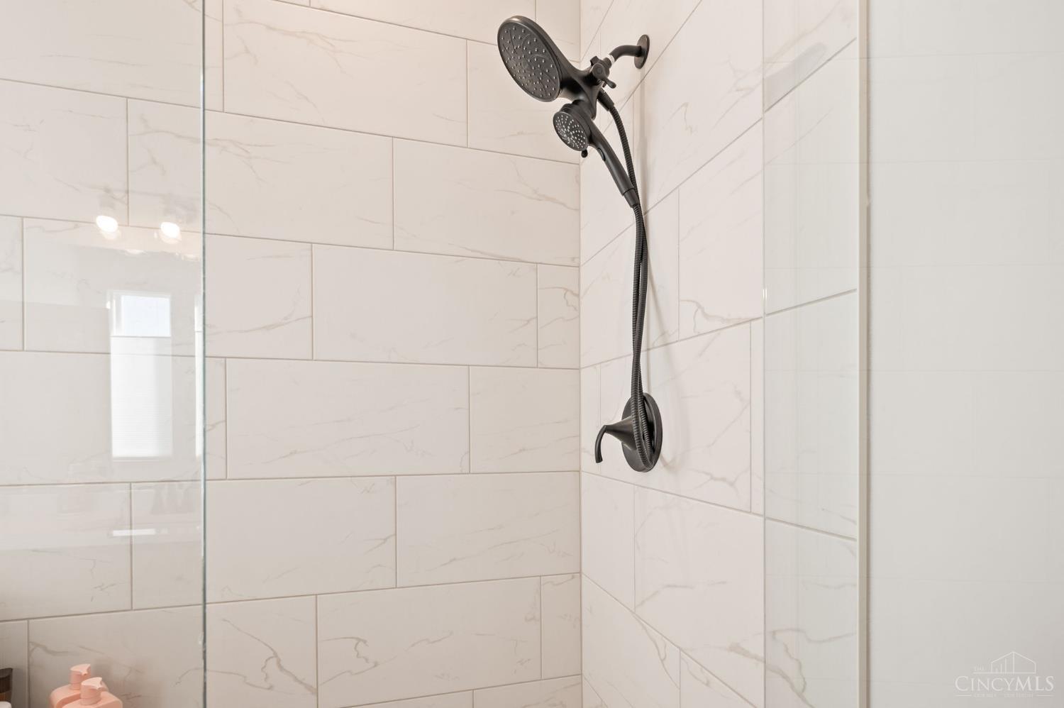 5289 Brougham Lane Property Photo 18