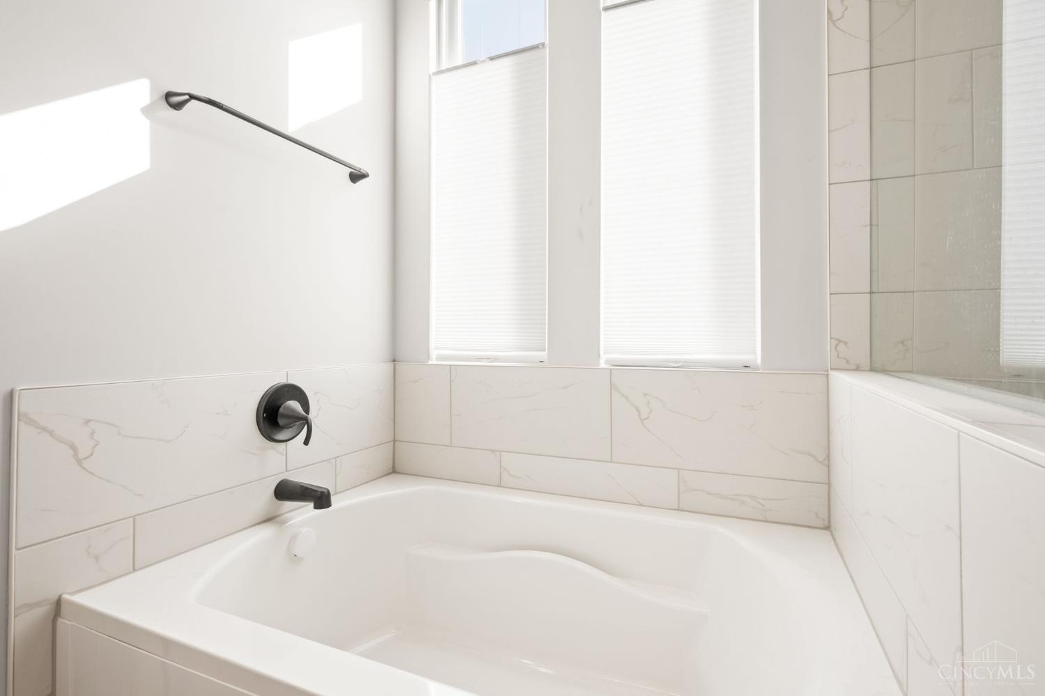 5289 Brougham Lane Property Photo 19