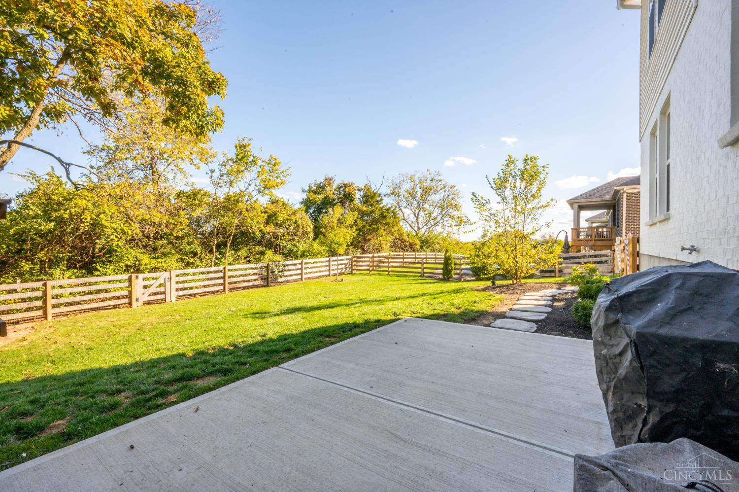 5289 Brougham Lane Property Photo 27