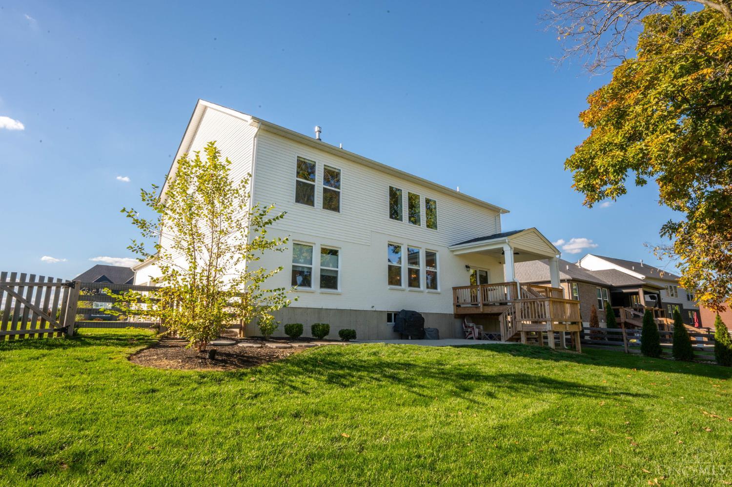 5289 Brougham Lane Property Photo 28