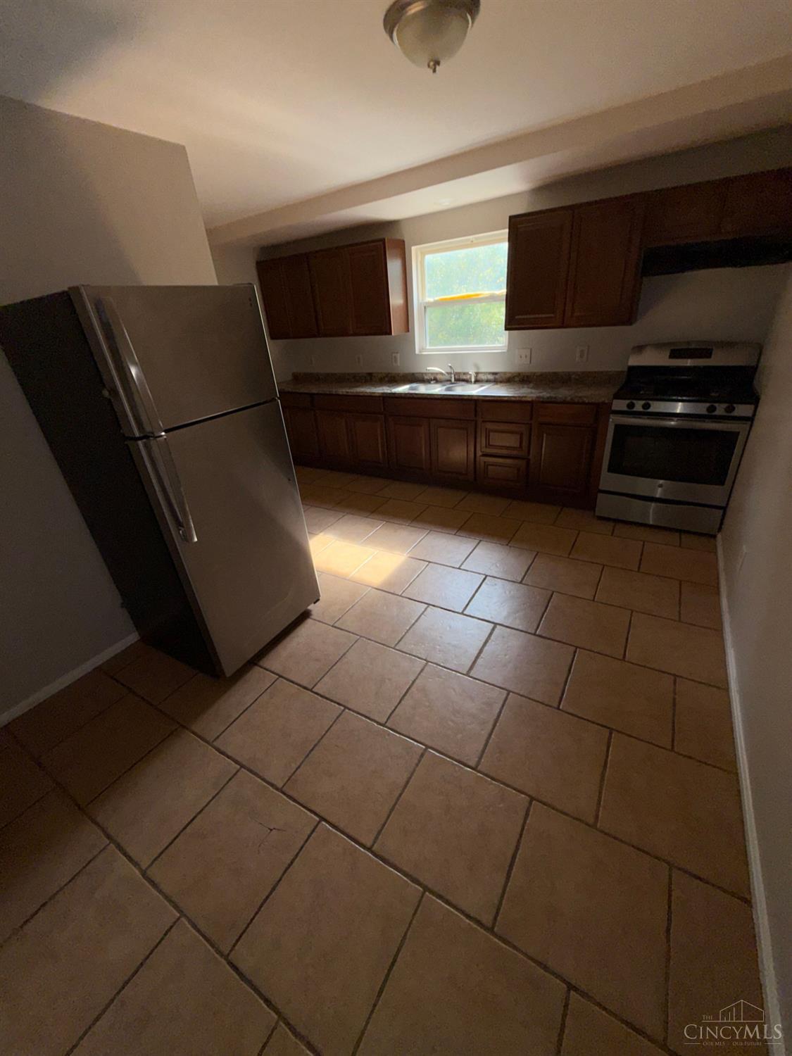 E 87 State Road Property Photo 3