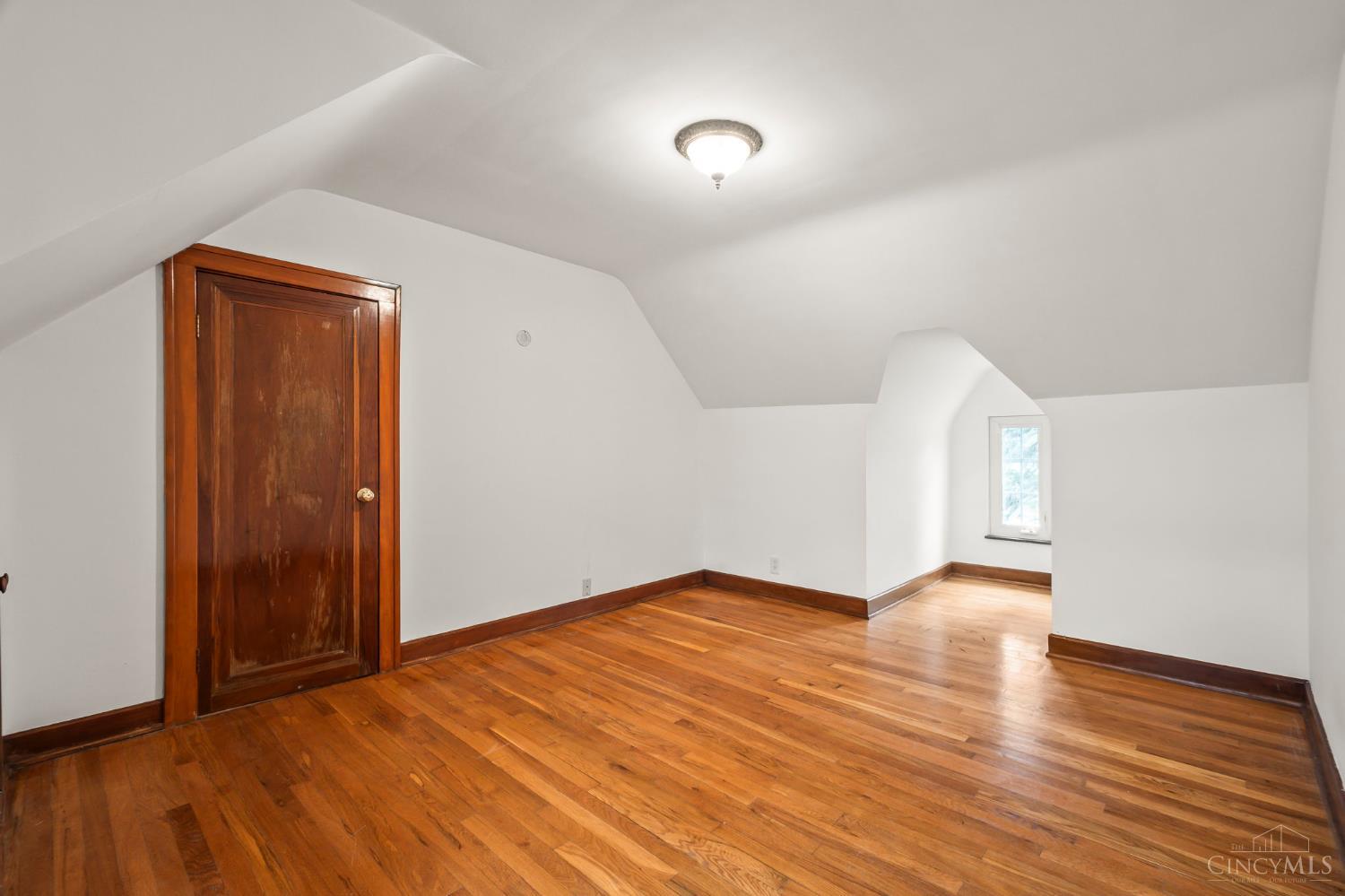 5794 River Road Property Photo 44