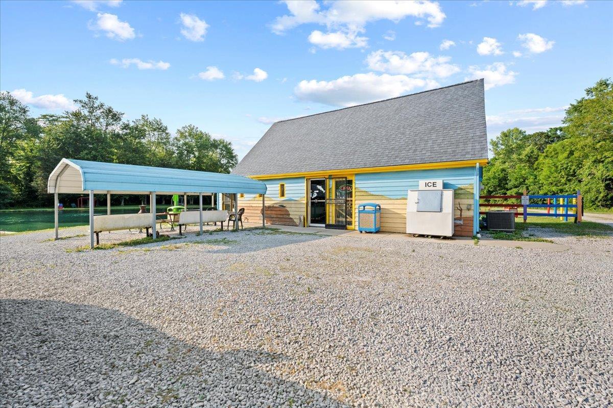 2155 Slade Road Property Photo 7