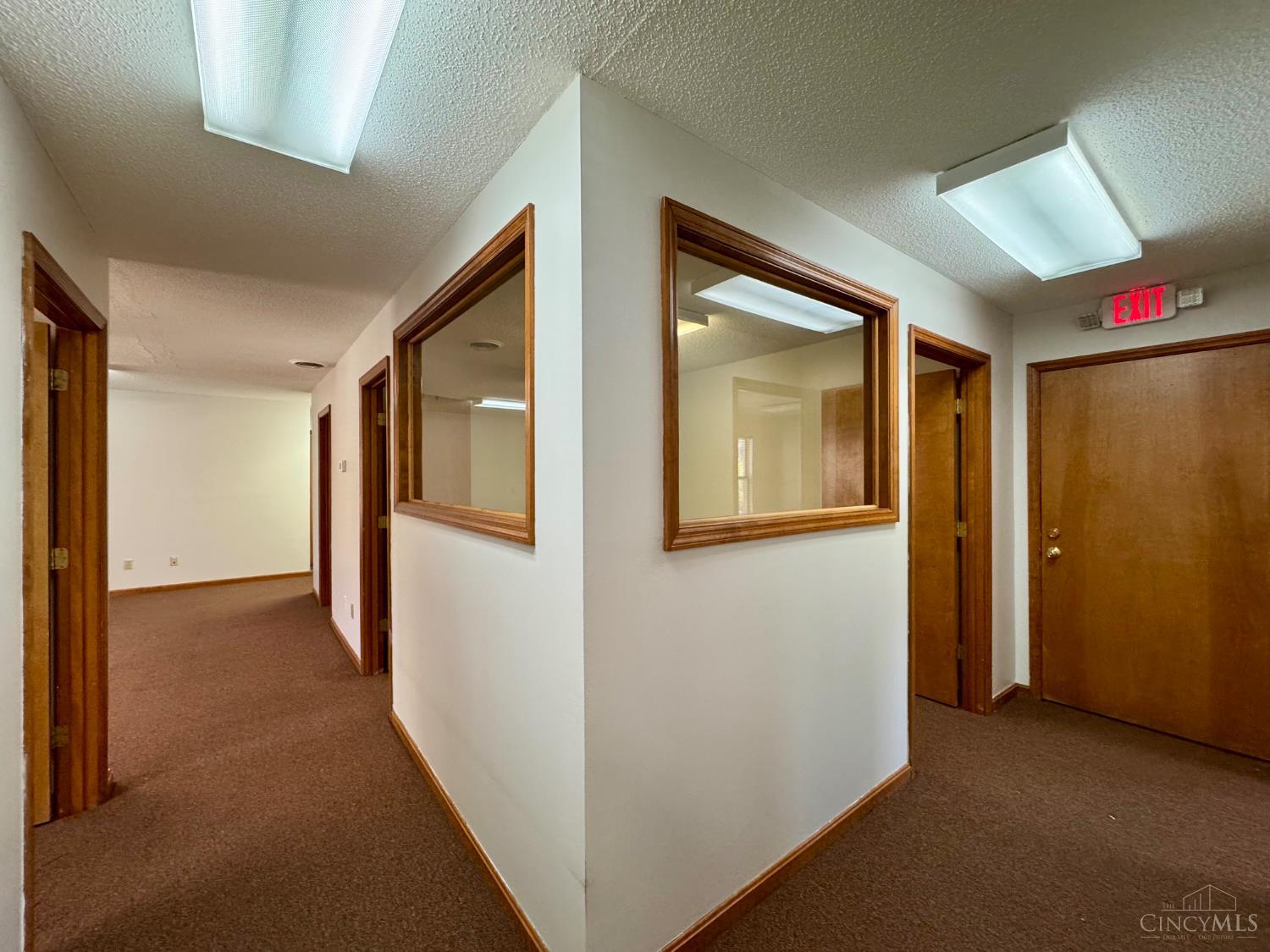 8859 Brookside Avenue Property Photo 20