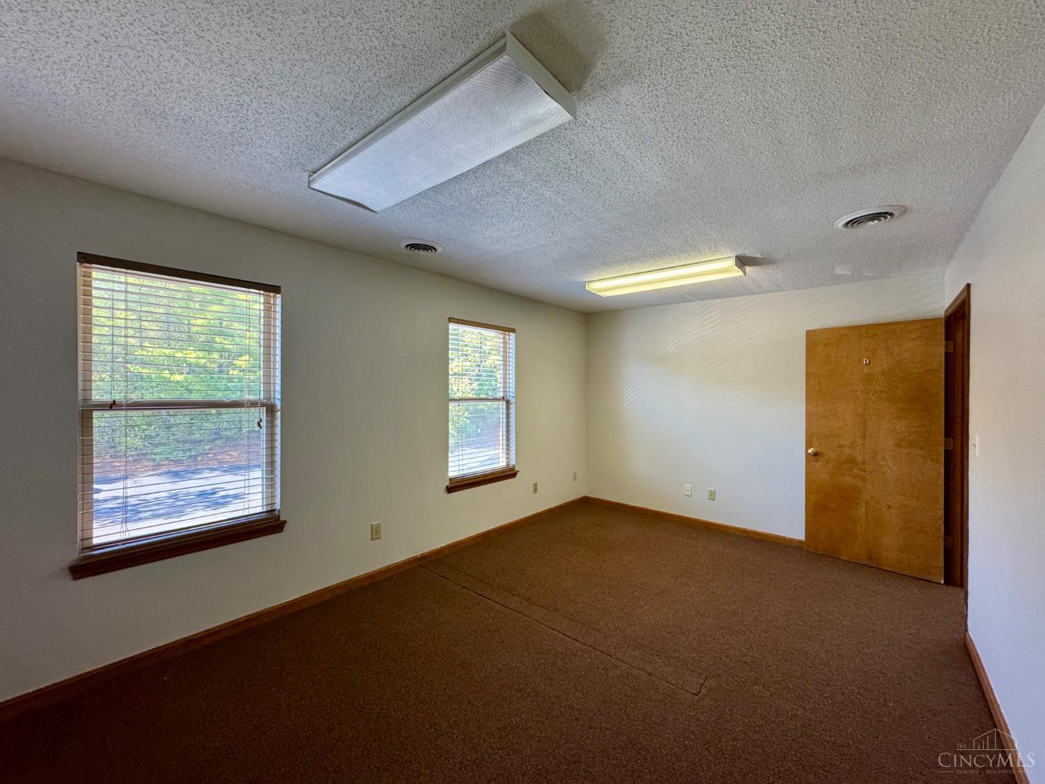 8859 Brookside Avenue Property Photo 22