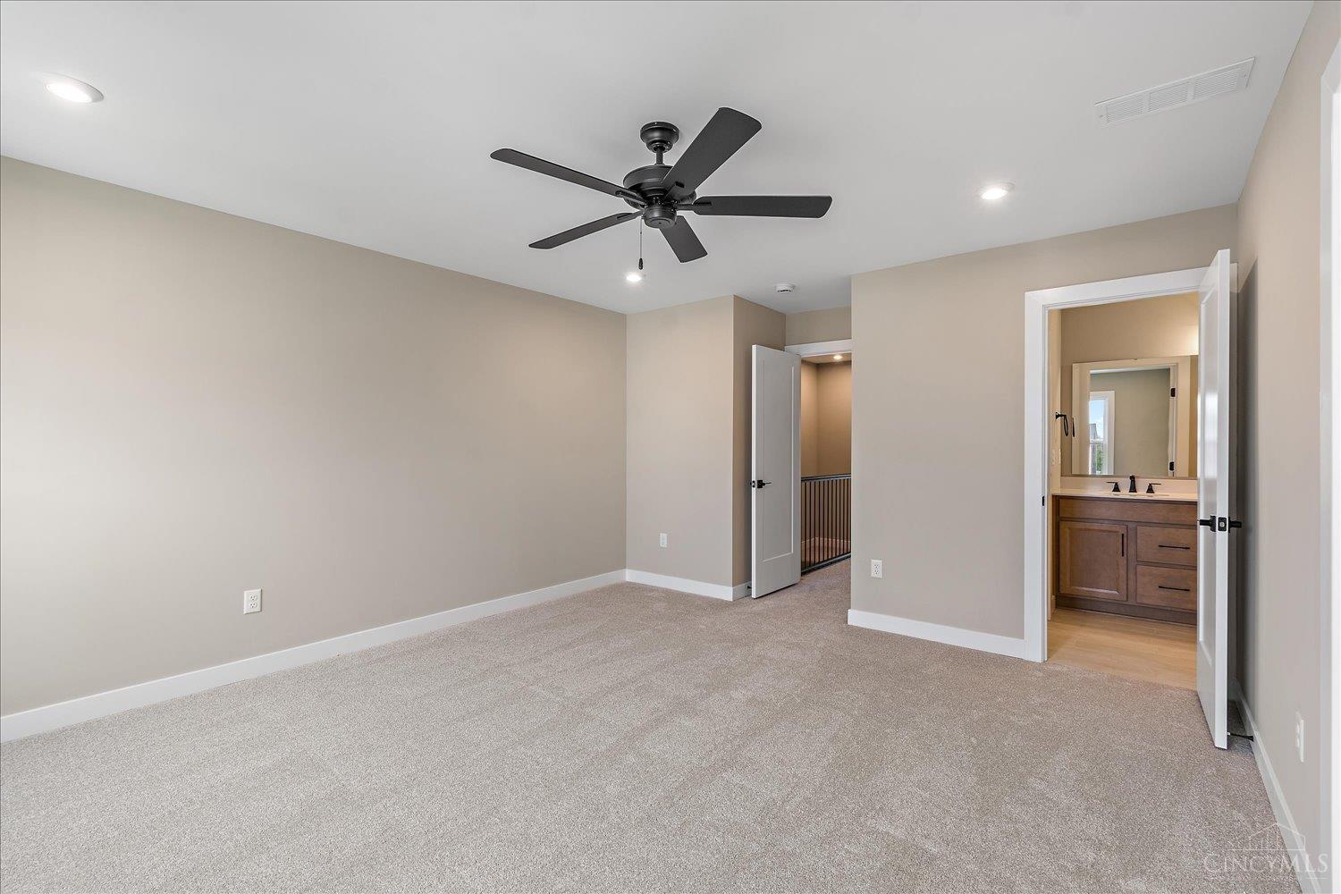 7436 Wetherington Lane Property Photo 14
