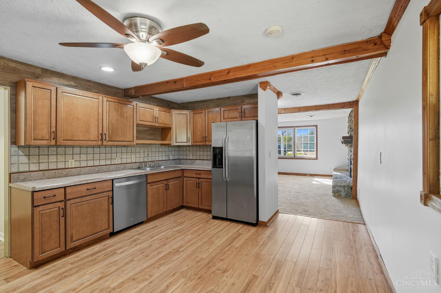 3730 Greentree Road Property Photo 14