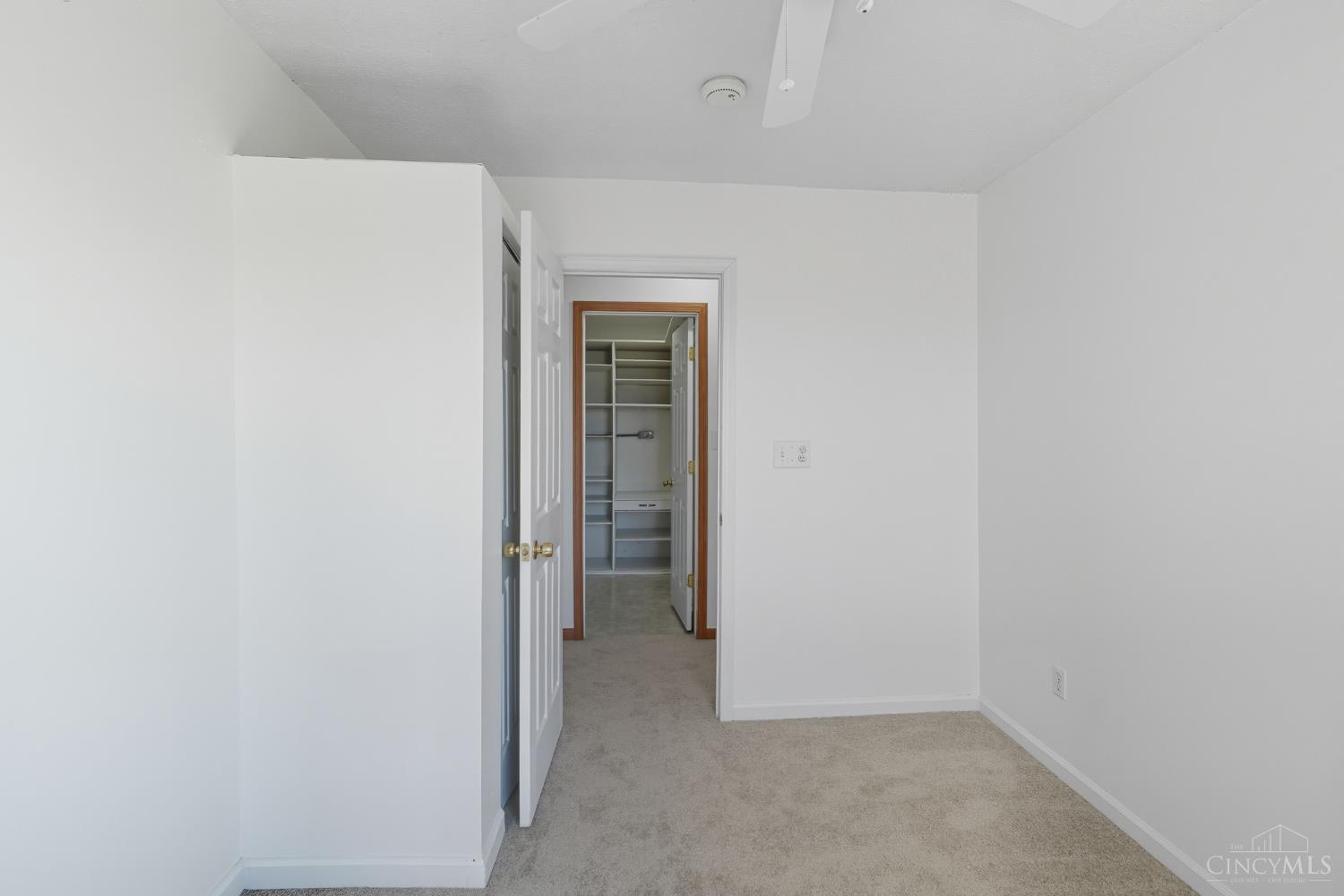 3730 Greentree Road Property Photo 22