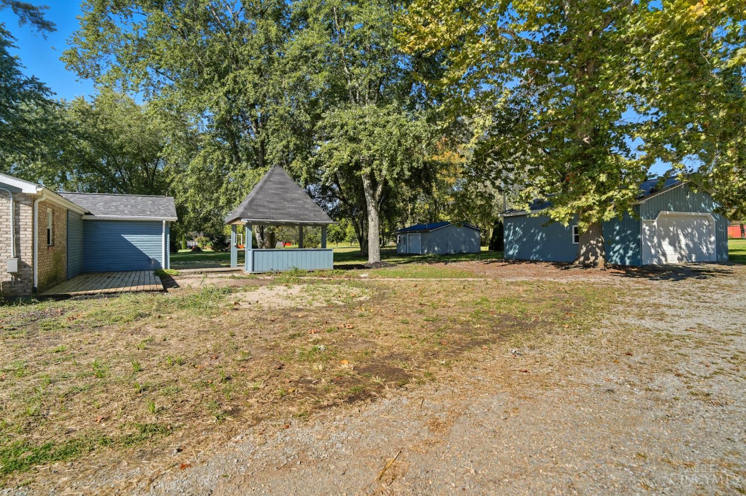 3730 Greentree Road Property Photo 27