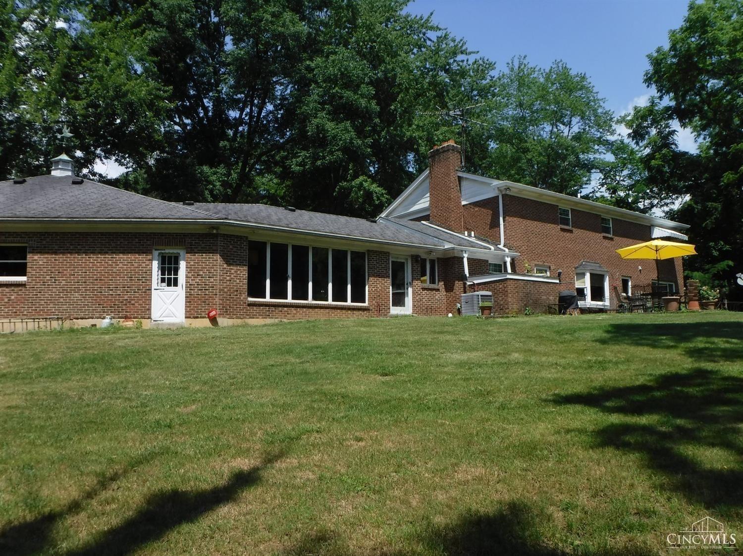 1140 Weber Road Property Photo 9