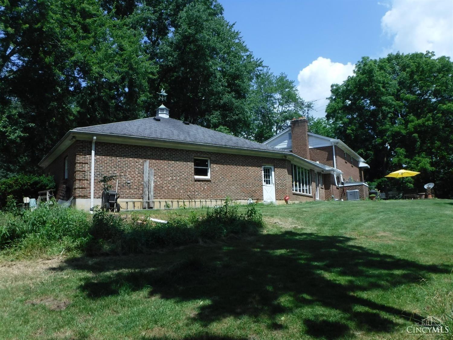 1140 Weber Road Property Photo 10