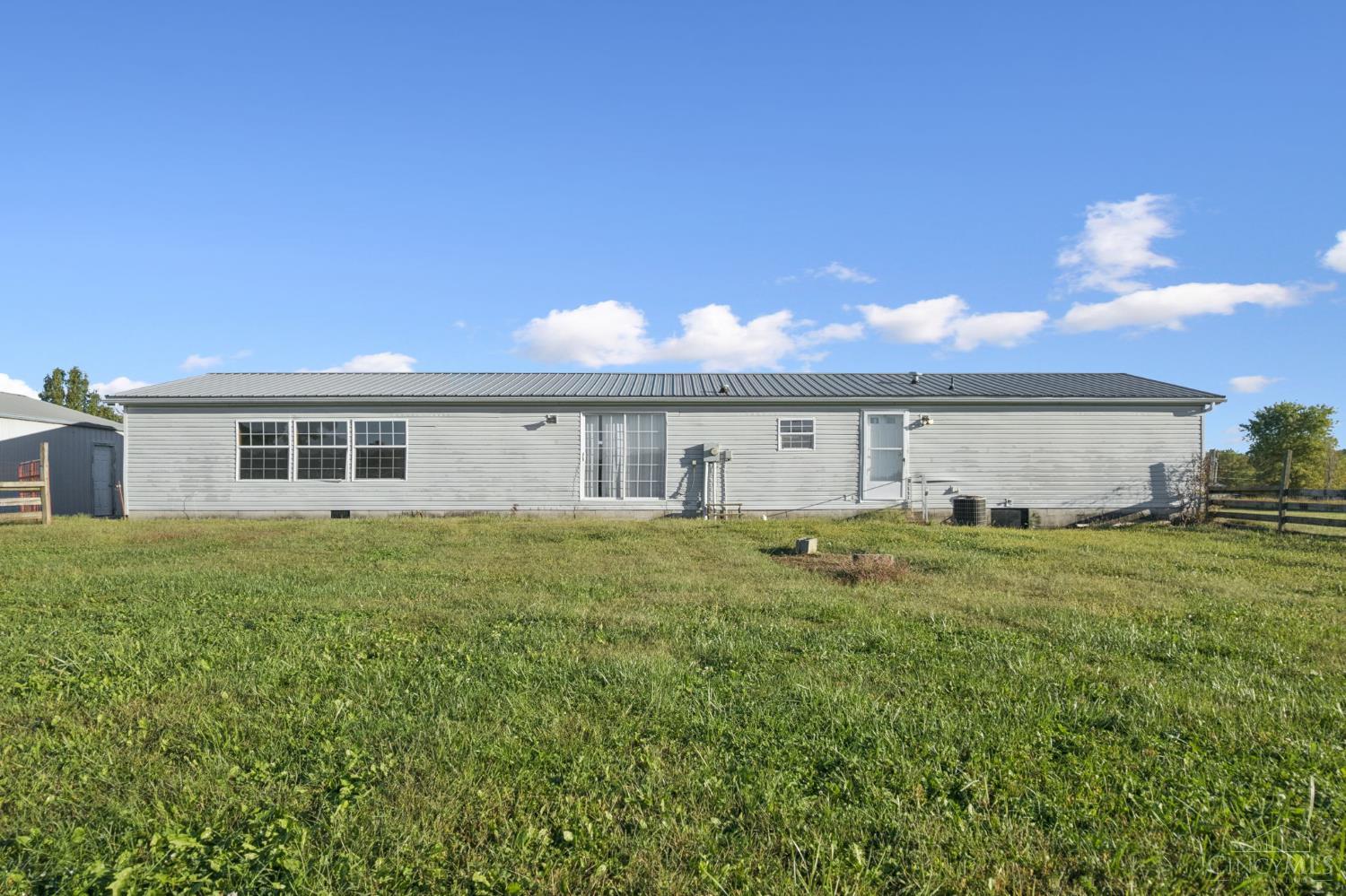 7986 Black Road Property Photo 11