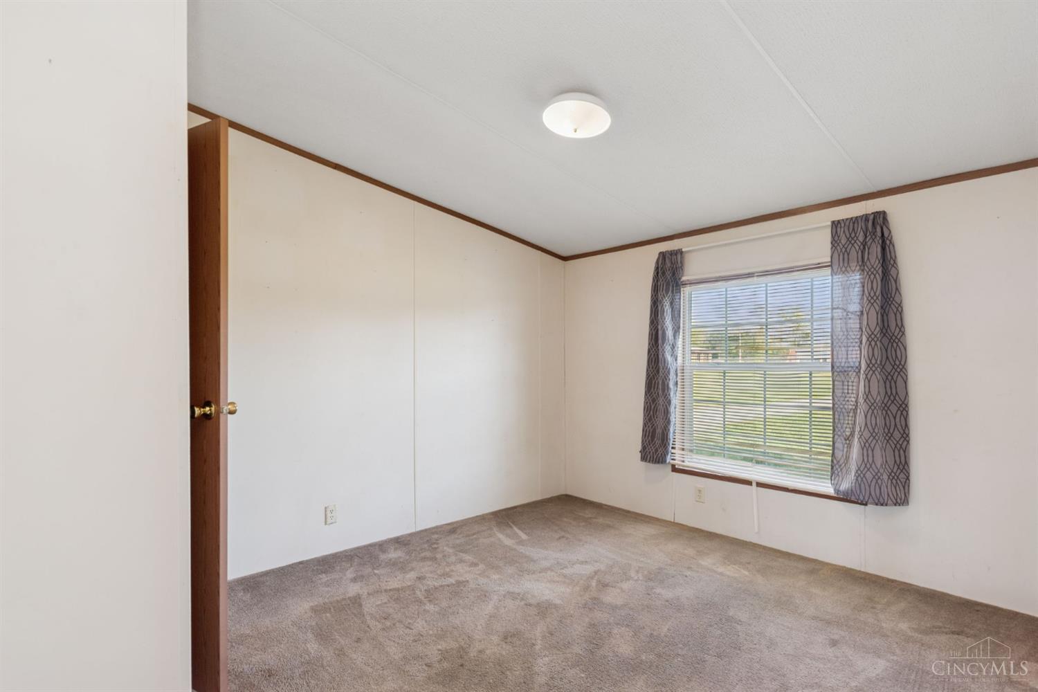 7986 Black Road Property Photo 31