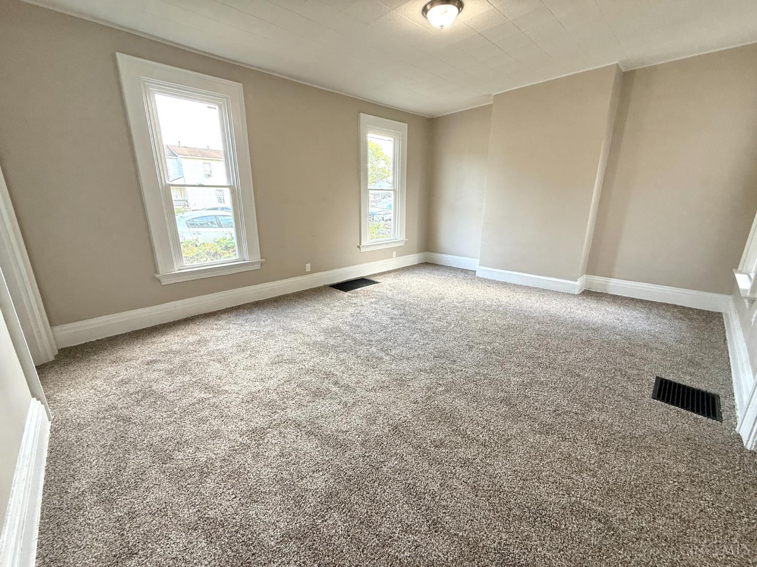 1112 Girard Avenue Property Photo 6