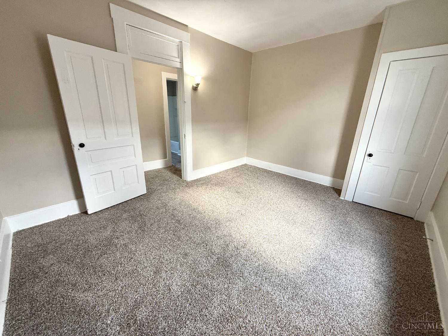 1112 Girard Avenue Property Photo 15