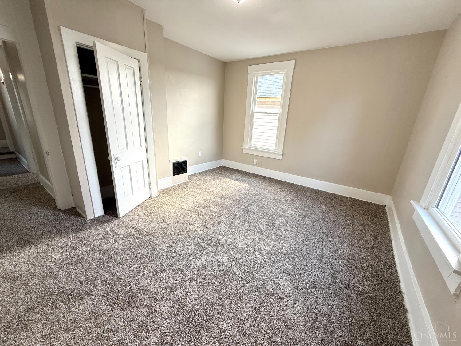 1112 Girard Avenue Property Photo 17